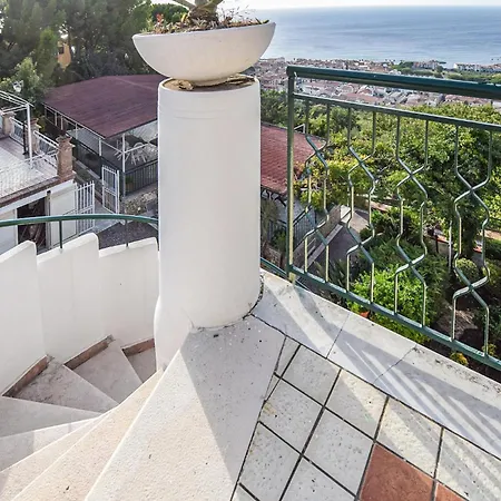 בית נופש 2 Bedroom In Castellabate -sa- סנטה מריה די קסטלבאטה